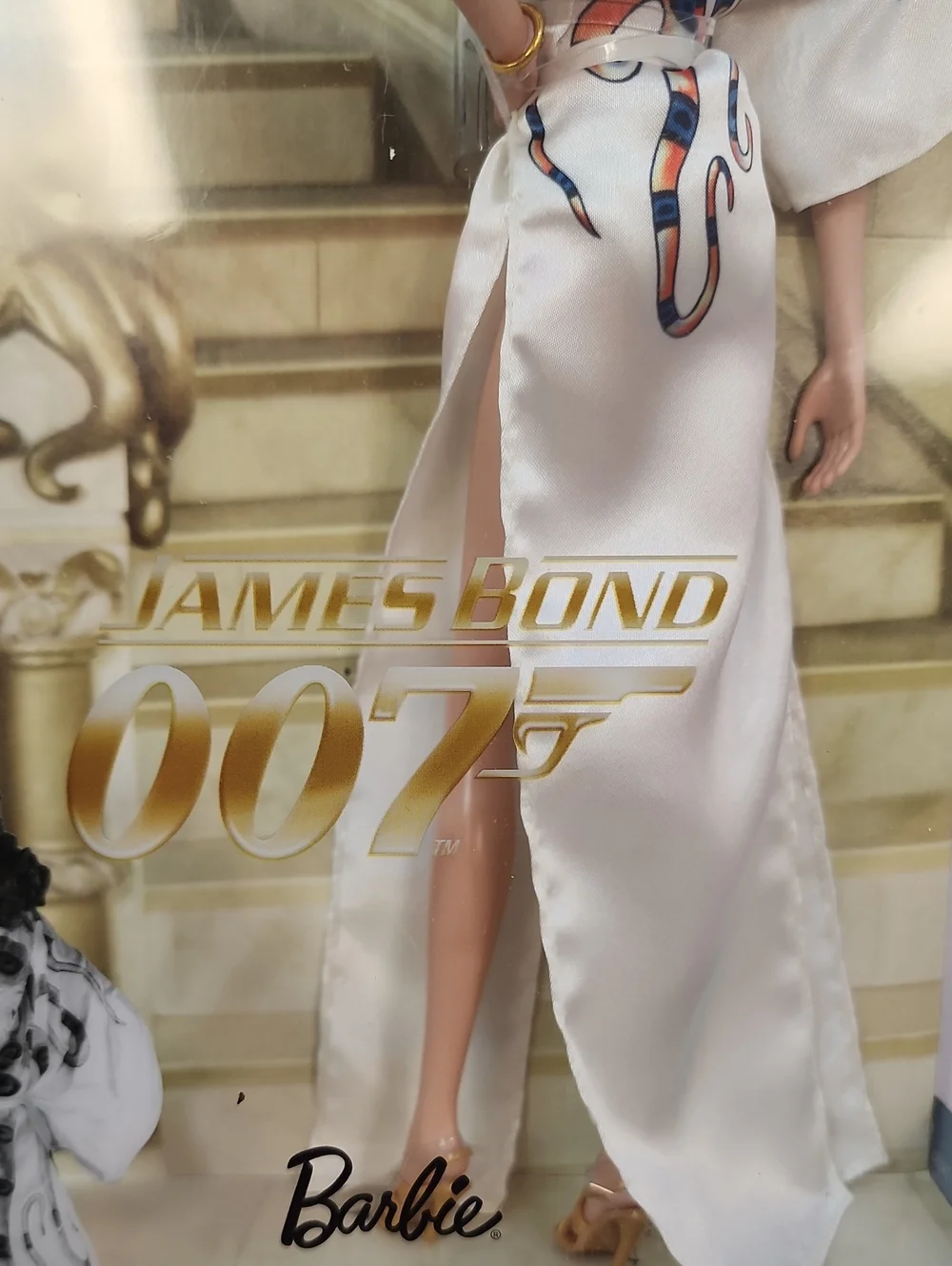 Barbie As Octopussy James Bond 007 Black Label Doll Mattel 2010 NRFB